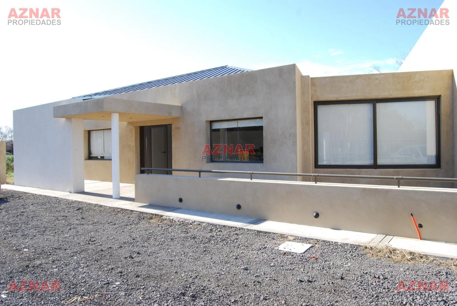 Oficinas comerciales y administrativas en Alquiler en Elizondo Nº 2870