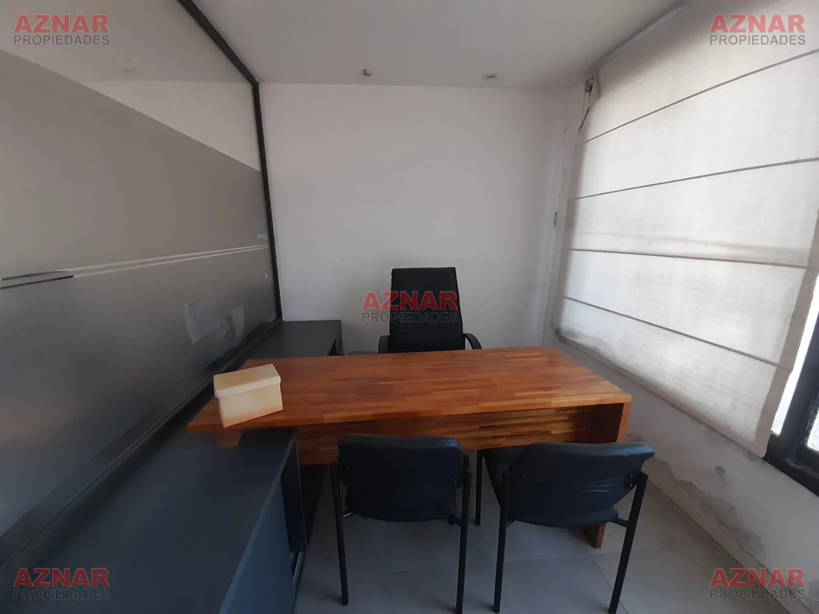 Oficinas comerciales y administrativas en Alquiler en Elizondo Nº 2870