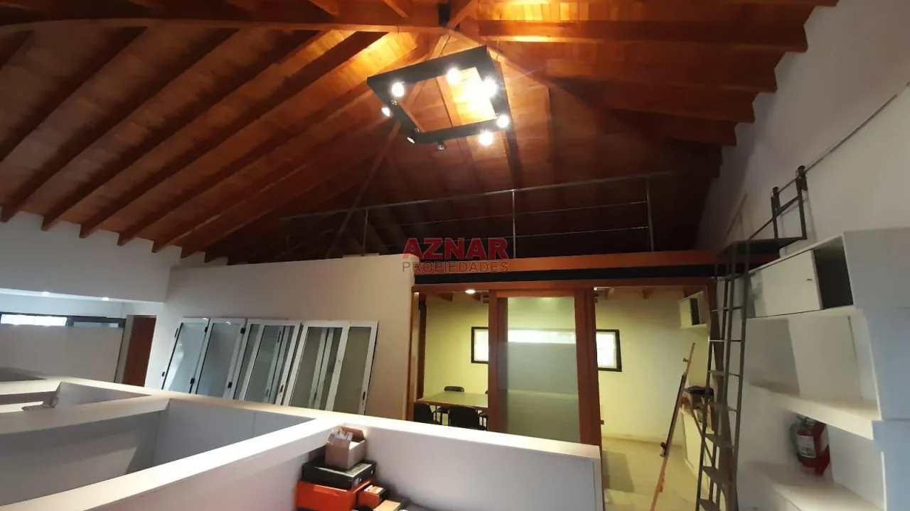Oficinas comerciales y administrativas en Alquiler en Elizondo Nº 2870