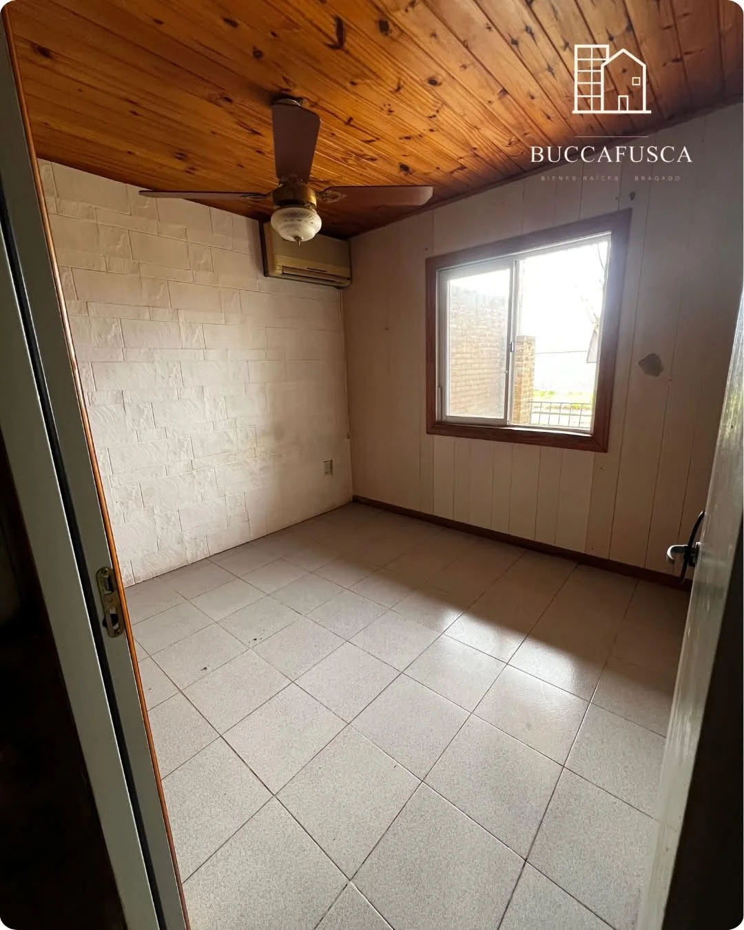 CASA EN VENTA | LA CUMPARCITA 1725