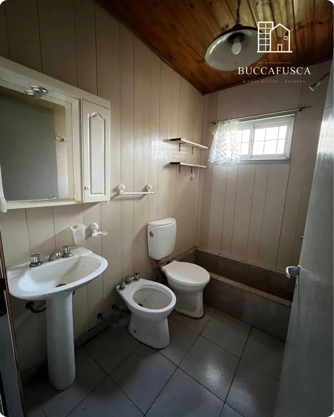 CASA EN VENTA | LA CUMPARCITA 1725