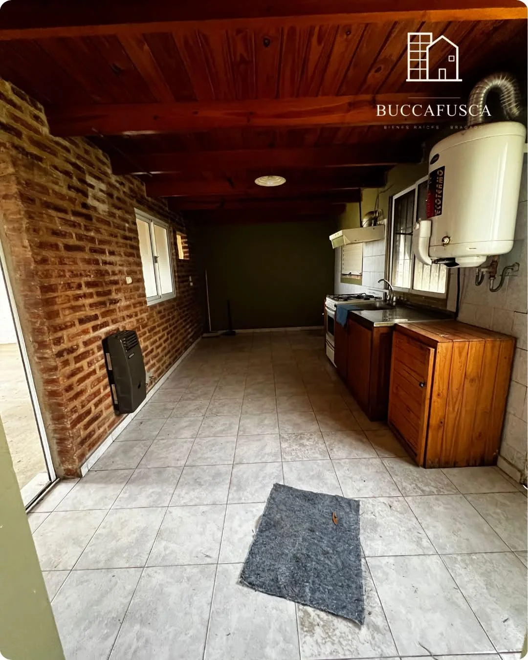 CASA EN VENTA | LA CUMPARCITA 1725