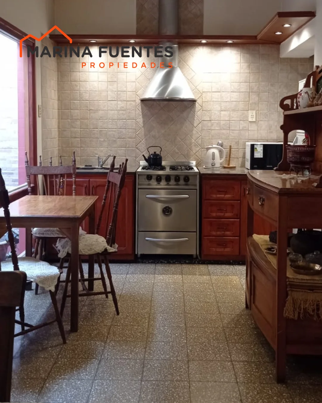 EN VENTA ➡️ CASA FAMILIAR
