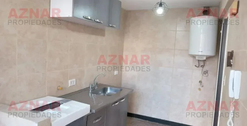 Departamento en venta en Avenida San Juan N°2729 e/ Jujuy y Catamarca-San Cristóbal - (Comuna 15 - CABA)