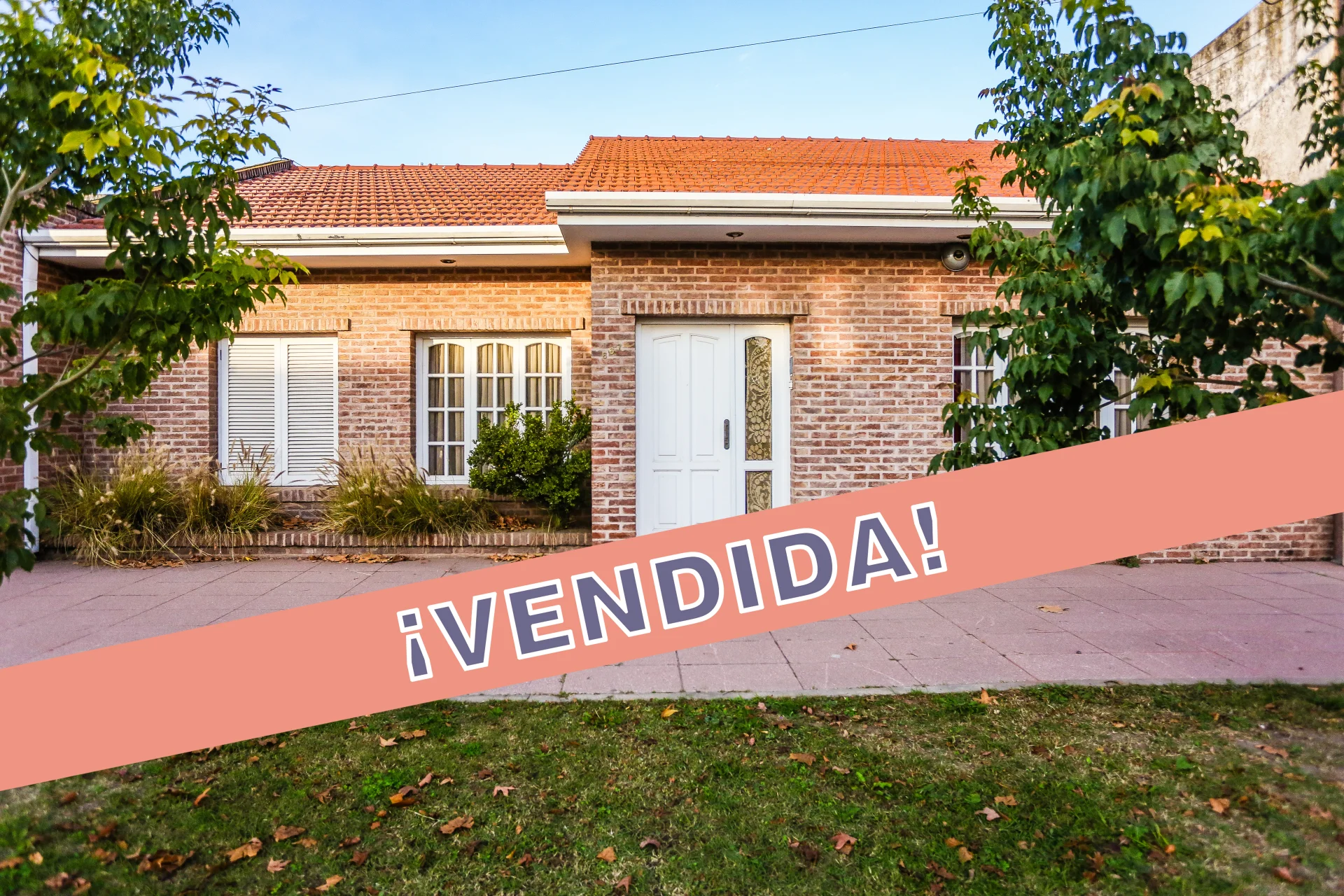 VENTA - CASA RIVADAVIA