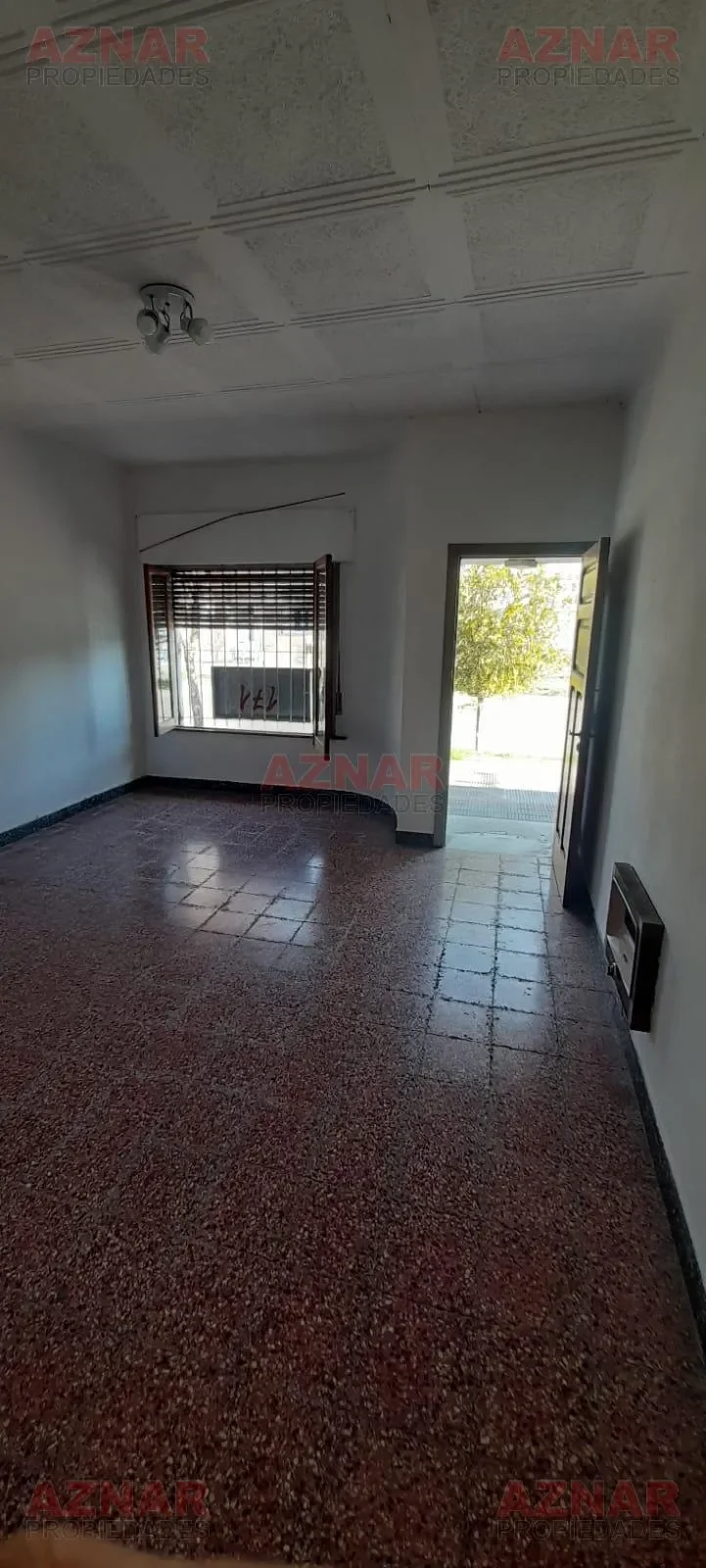 Casa en venta en San Martin N° 838 e/ Roca y El Pampero