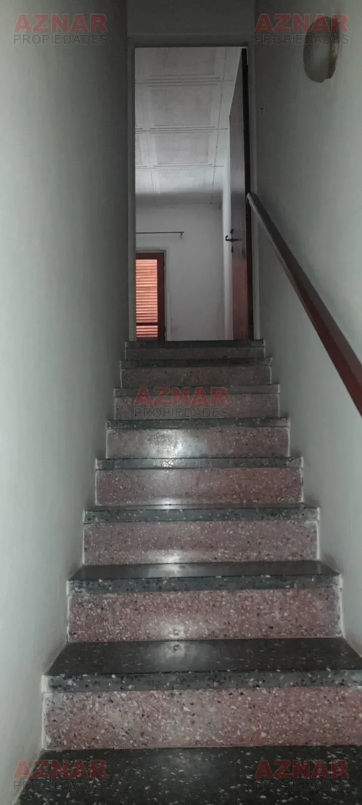 Casa en venta en San Martin N° 838 e/ Roca y El Pampero