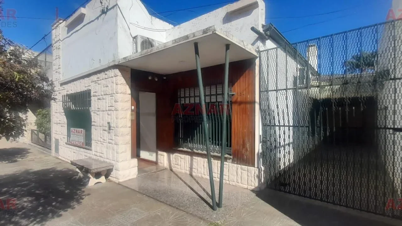 Casa en venta en Conesa N° 154 e/ Pellegrini y Belgrano