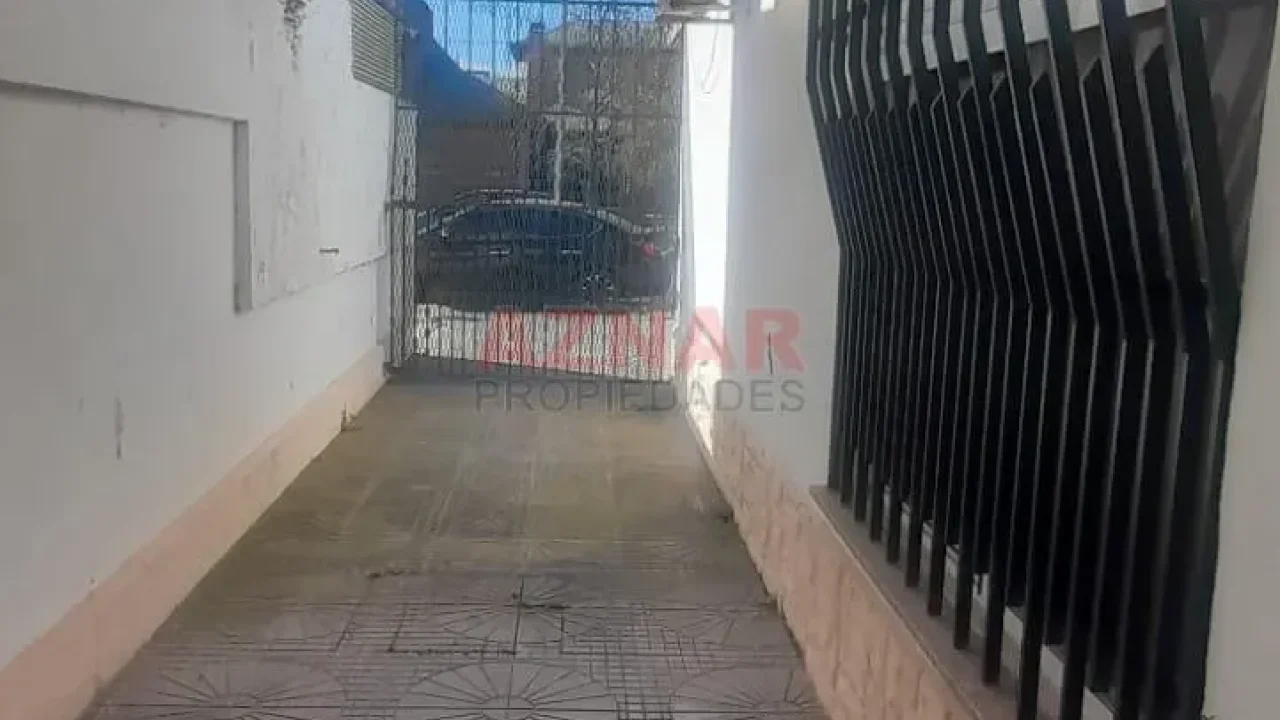 Casa en venta en Conesa N° 154 e/ Pellegrini y Belgrano