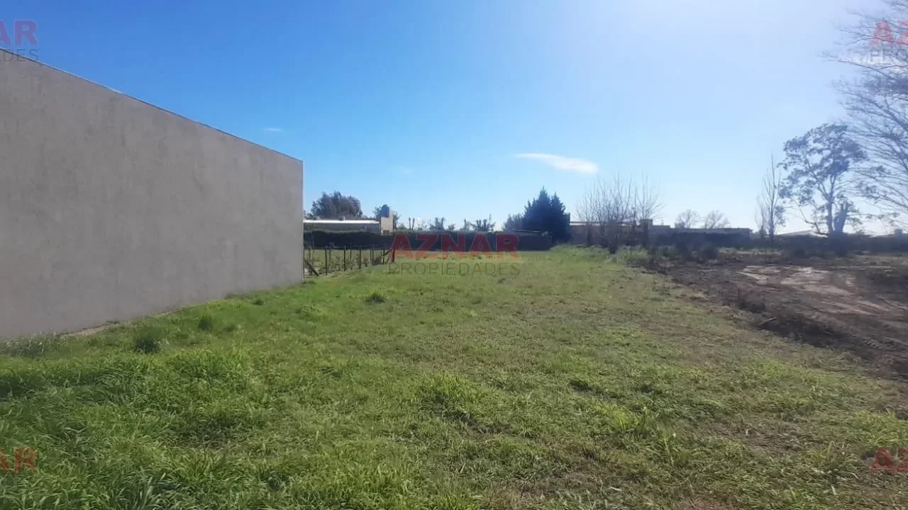 Terreno en venta en Rivadavia N° 3310 e/ Bosco de Garcia y Los Ceibos