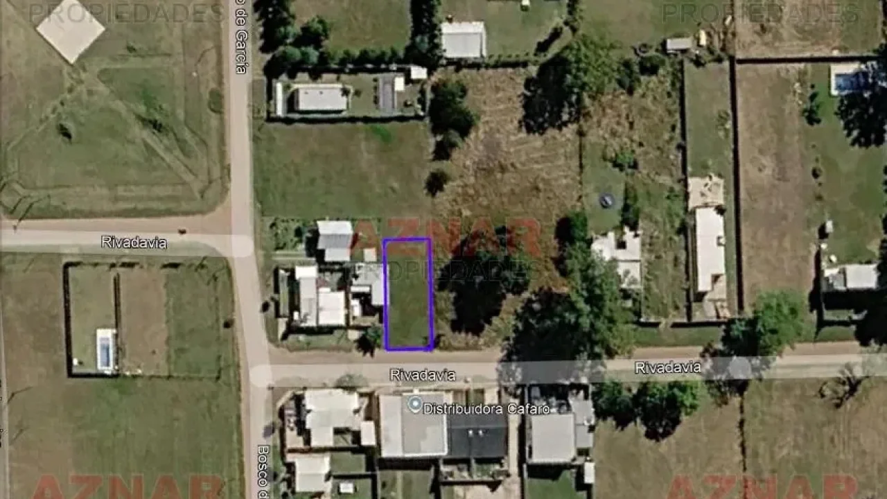 Terreno en venta en Rivadavia N° 3310 e/ Bosco de Garcia y Los Ceibos