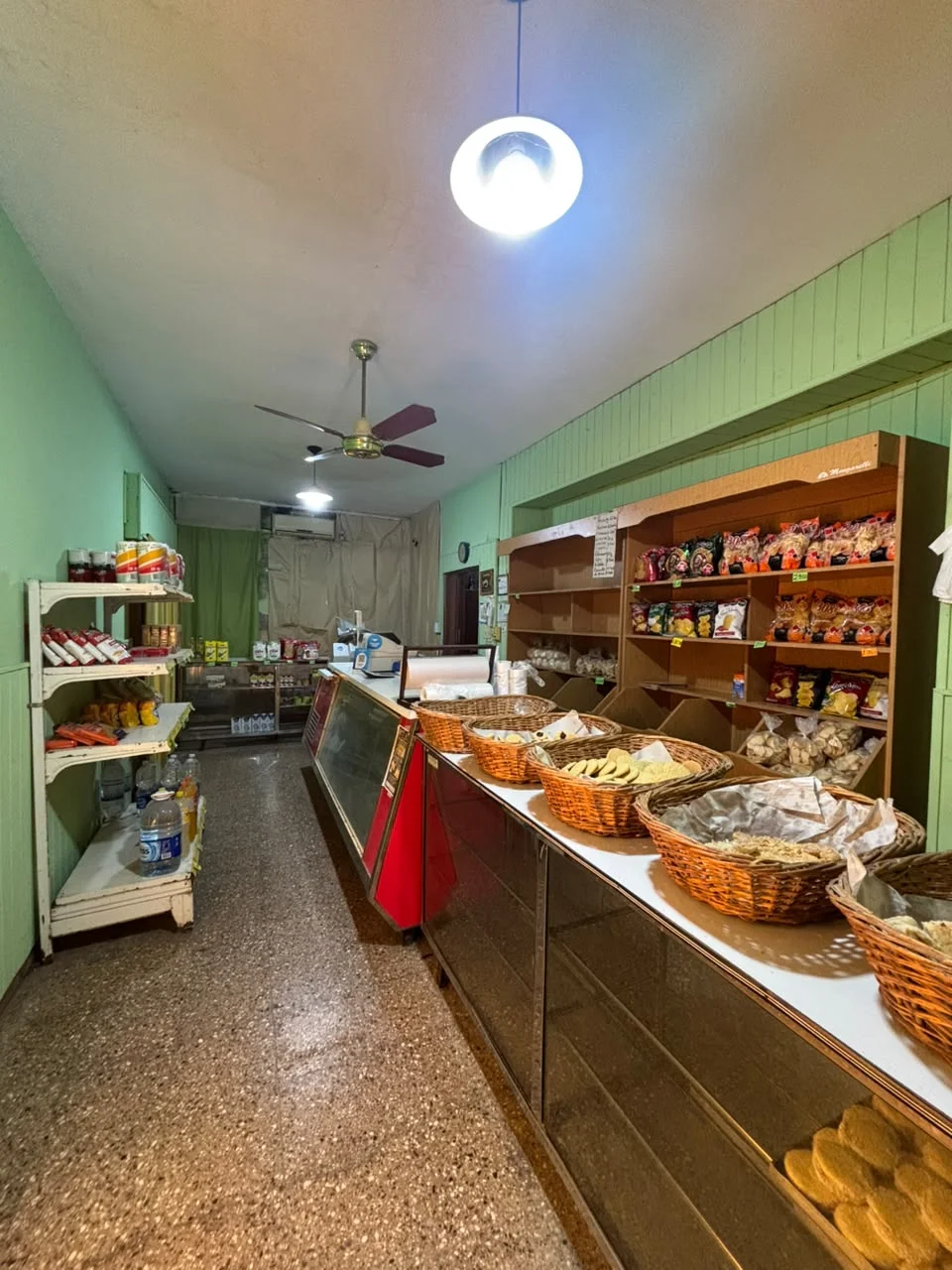 VENTA | LOCAL COMERCIAL + VIVIENDA