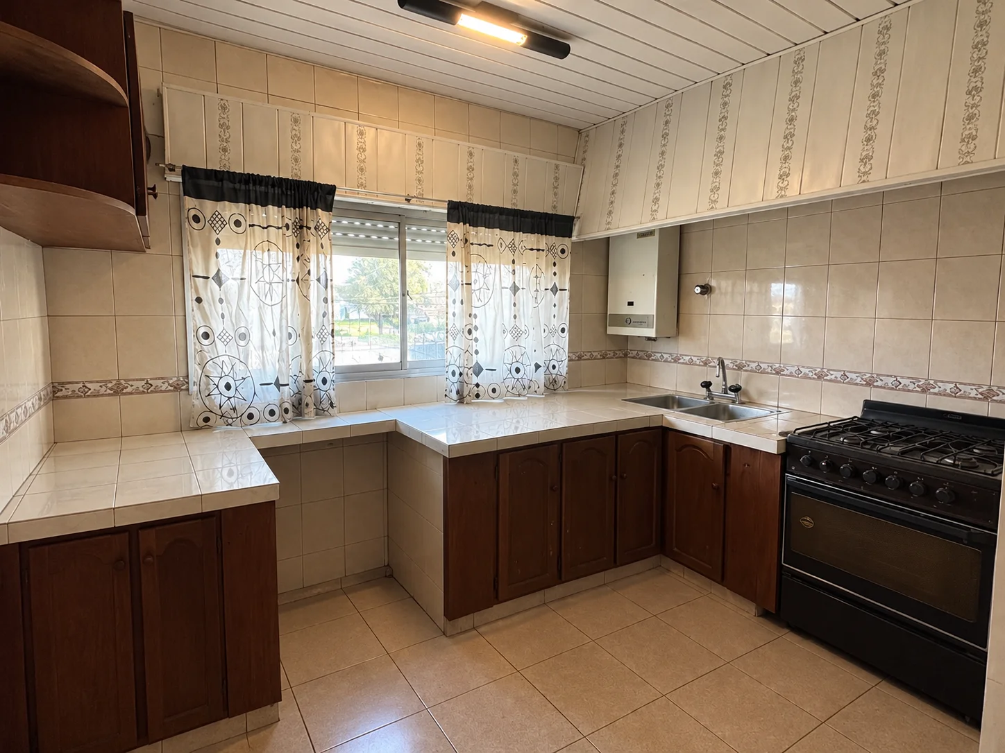 VENTA | LOCAL COMERCIAL + VIVIENDA
