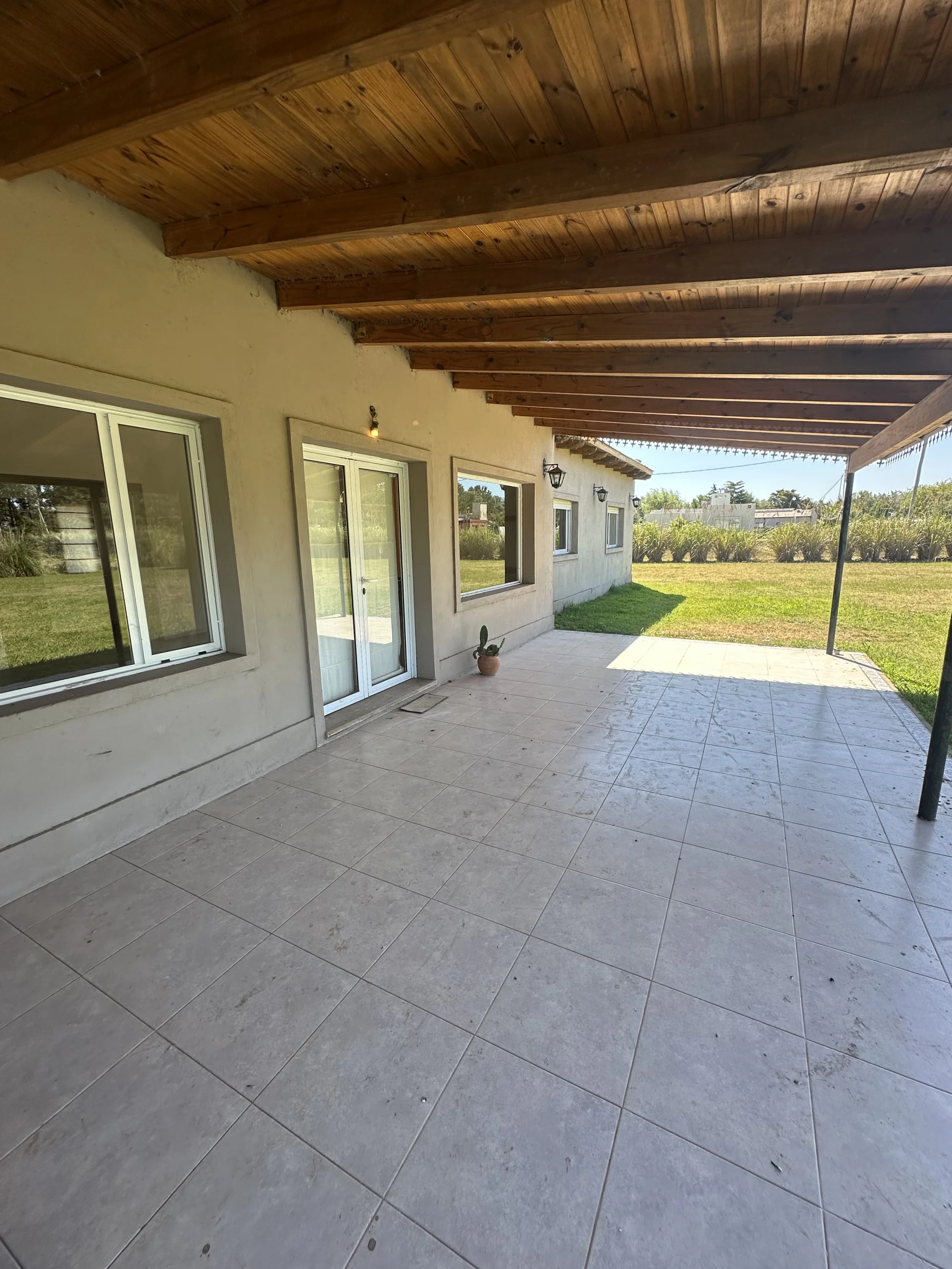 Casa Quinta Darienzo e/Los Ceibos y Los Ciruelos