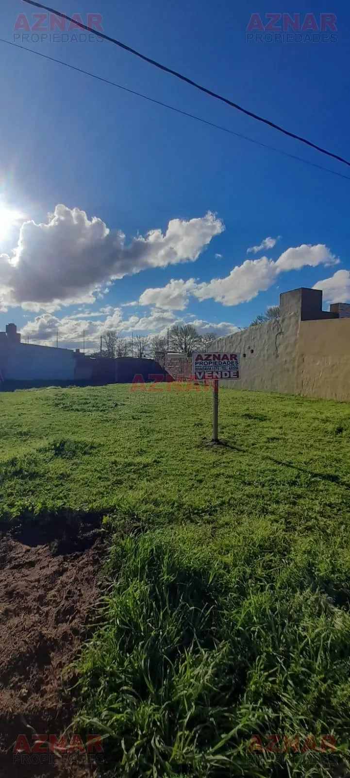 Terreno en Venta en calle Esperanza N°1050 e/ San Martin y R. Escalada