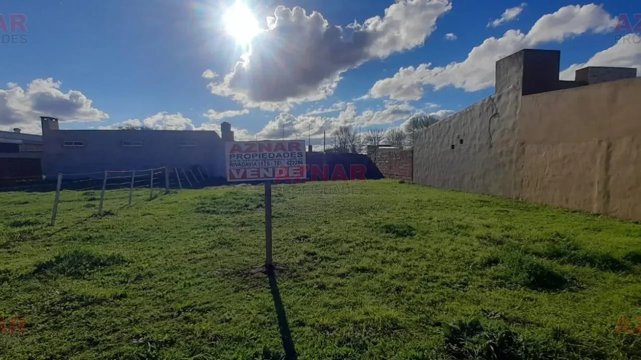 Terreno en Venta en calle Esperanza N°1050 e/ San Martin y R. Escalada