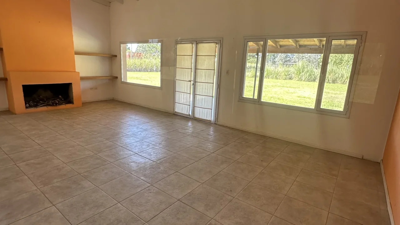 Casa Quinta Darienzo e/Los Ceibos y Los Ciruelos