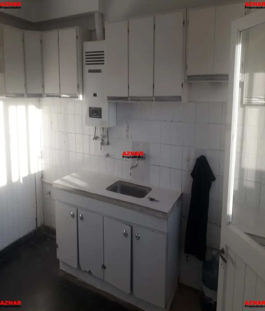 Duplex en alquiler en Moya Nº 25 e/ Rivadavia y Gral. Paz