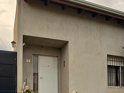EN VENTA O PERMUTA ➡️ CASA EN MECHITA POR CASA EN BRAGADO