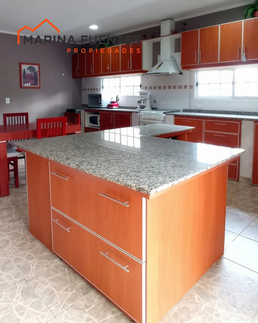 EN VENTA O PERMUTA ➡️ CASA EN MECHITA POR CASA EN BRAGADO