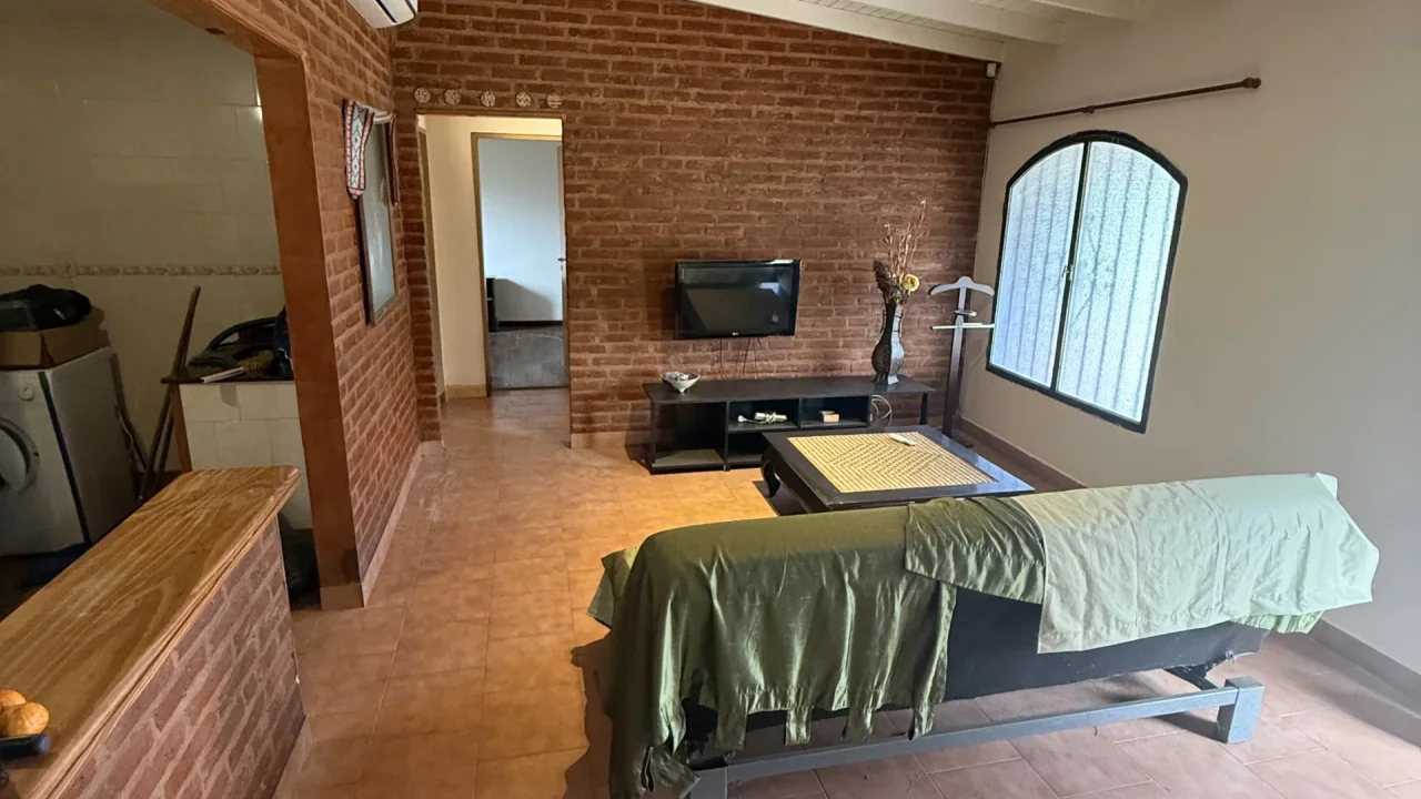 Quinta Barrio Las Escondidas- Alquiler permanente
