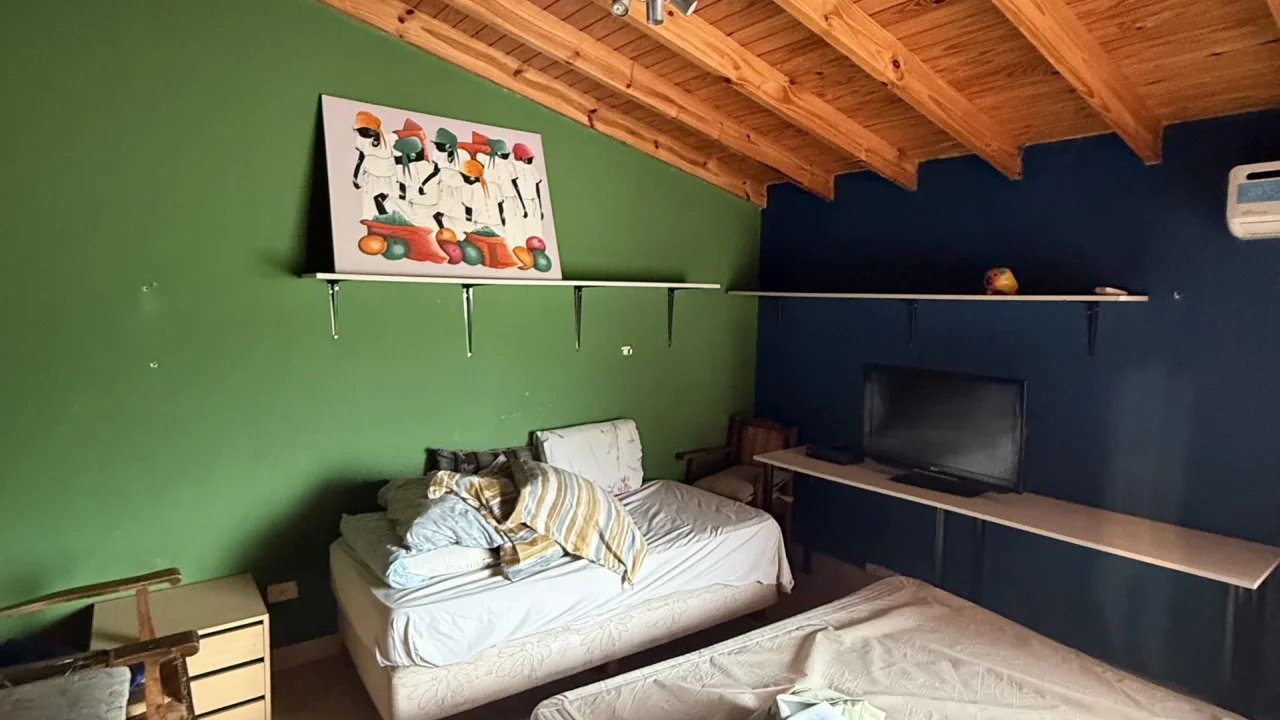 Quinta Barrio Las Escondidas- Alquiler permanente