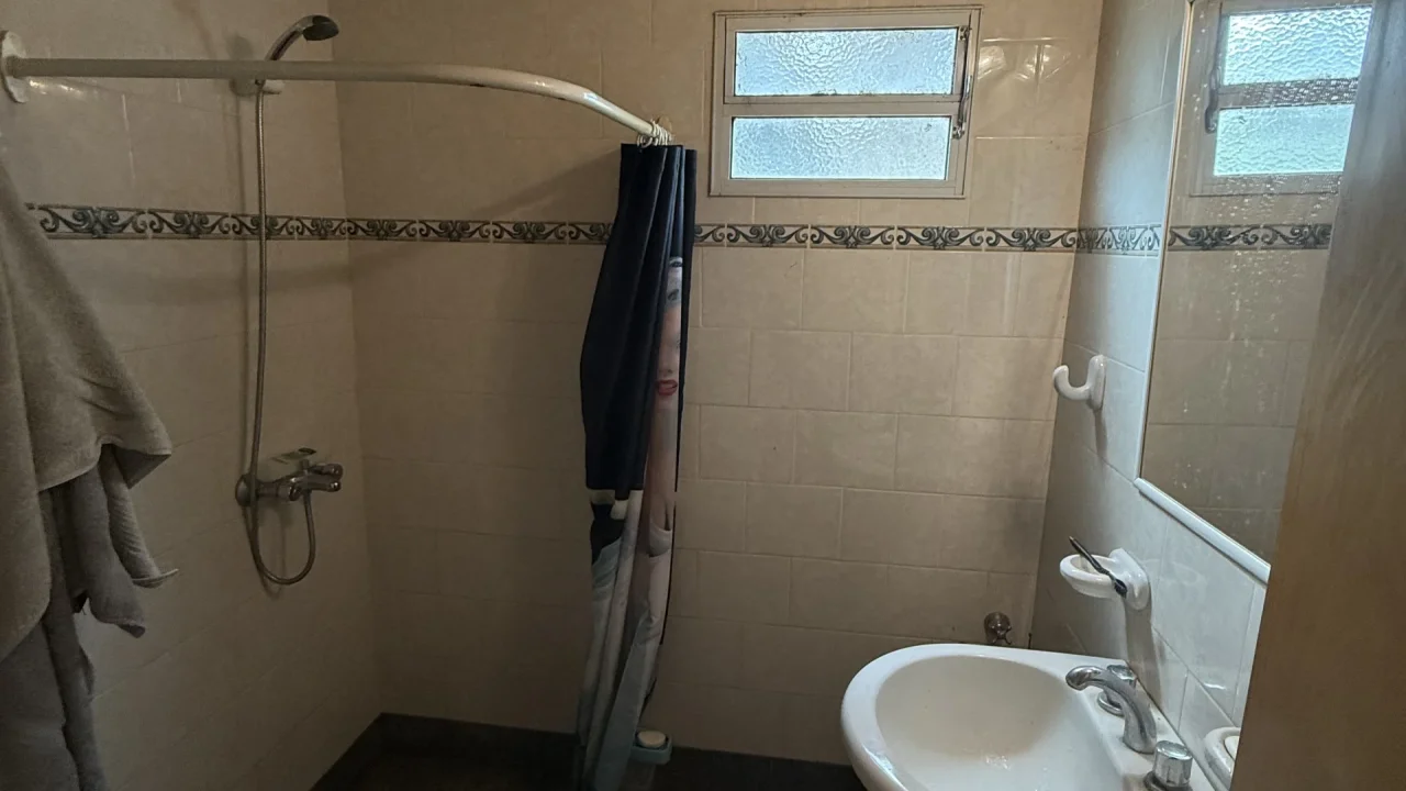 Quinta Barrio Las Escondidas- Alquiler permanente