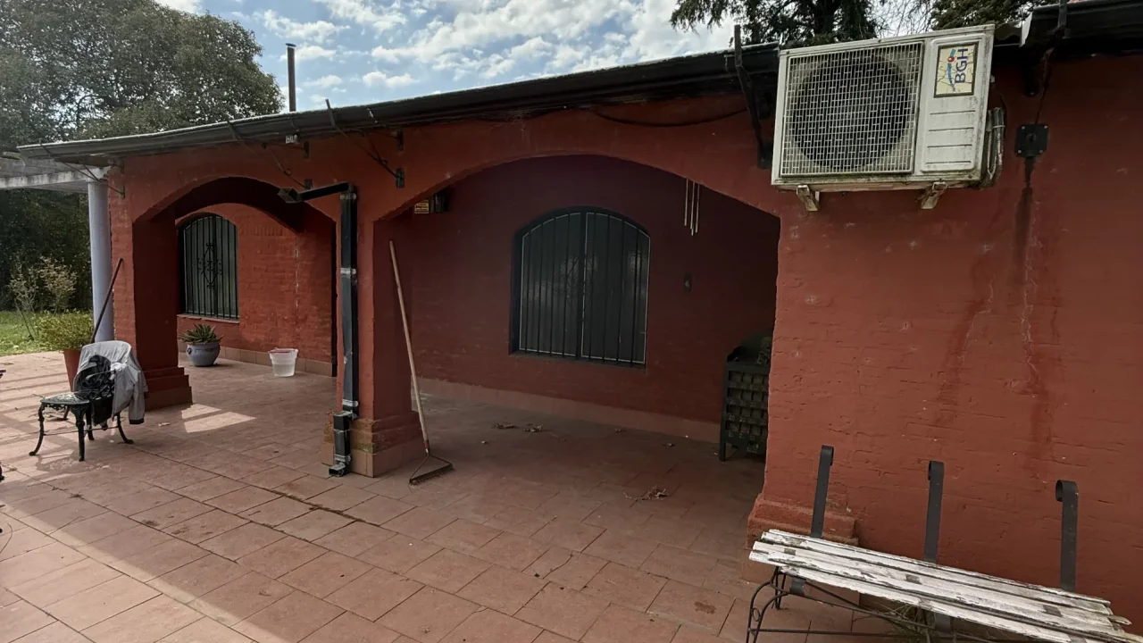 Quinta Barrio Las Escondidas- Alquiler permanente