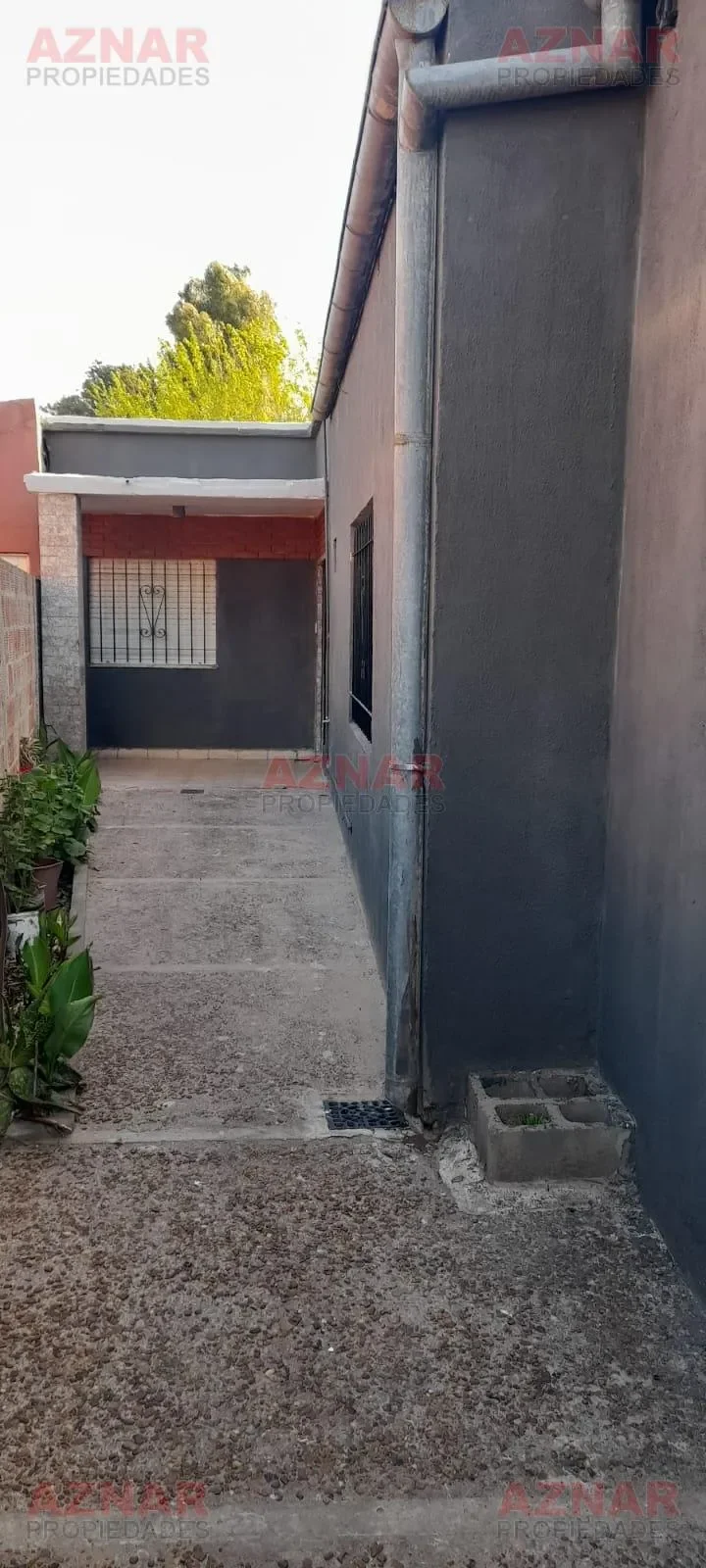 Casa en alquiler en Sarmiento N° 1739 ¨A¨ e/ Maroni y Laprida