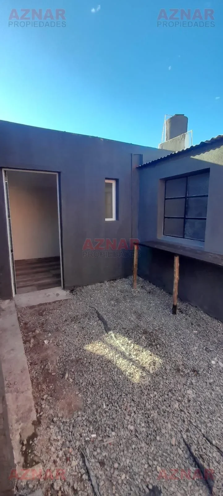 Casa en alquiler en Sarmiento N° 1739 ¨A¨ e/ Maroni y Laprida