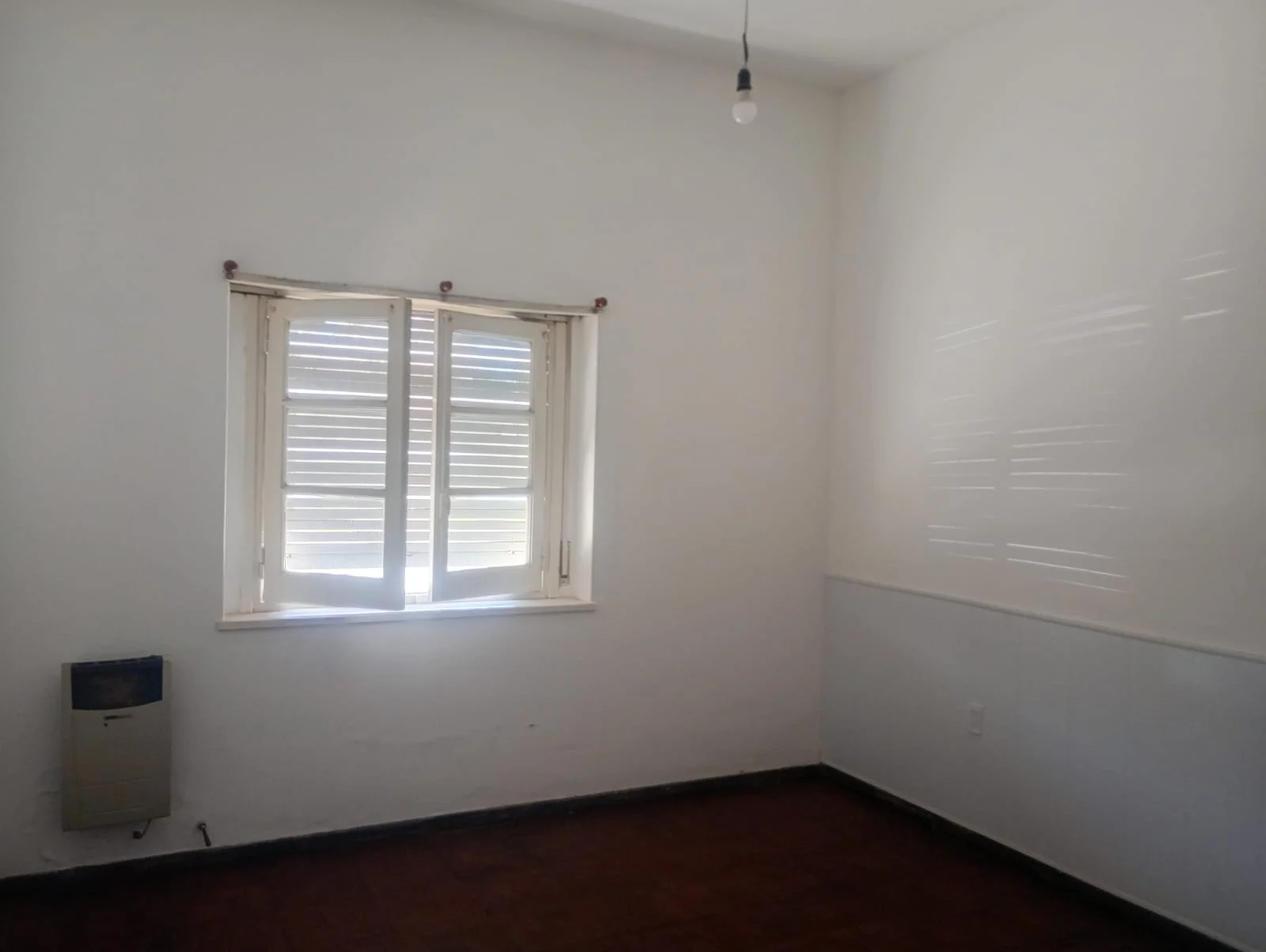 CASA EN ALQUILER, SOBRE CALLE ELIZONDO