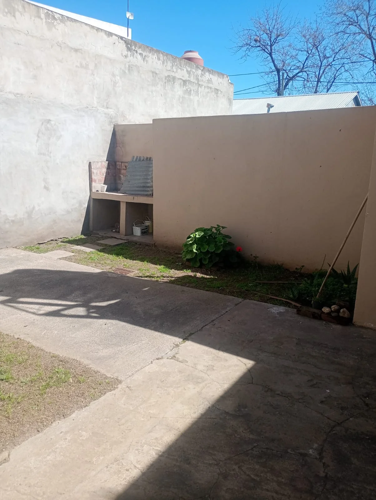 CASA EN ALQUILER, SOBRE CALLE ELIZONDO