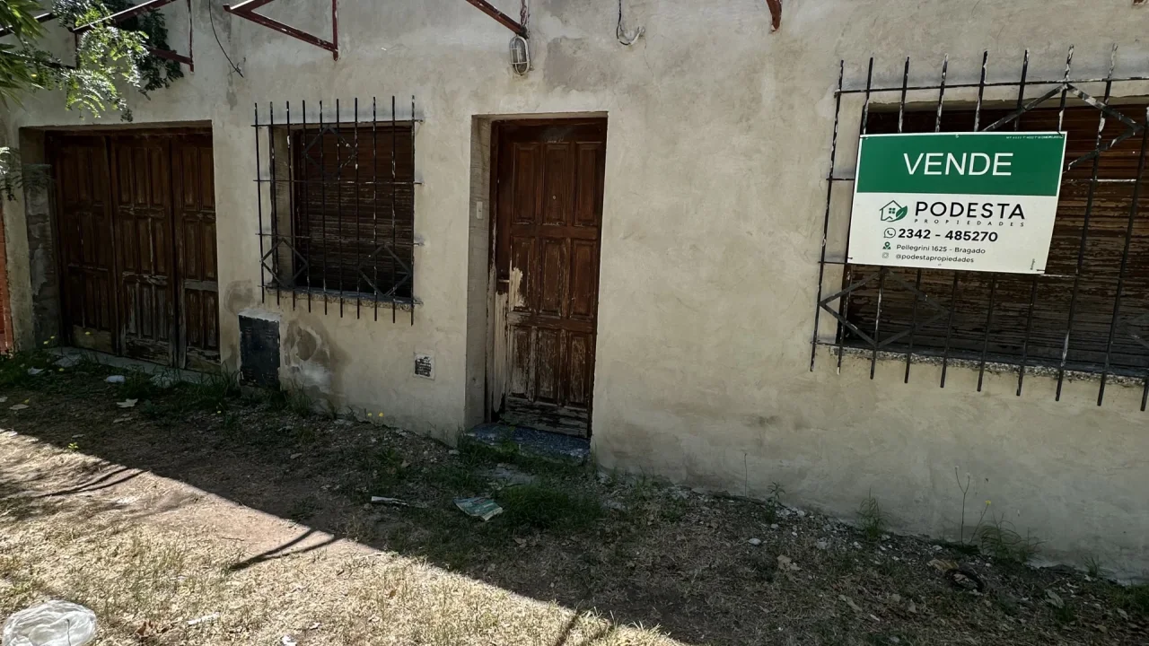 Casa Quiroga al 600 e/ Urquiza y Moreno