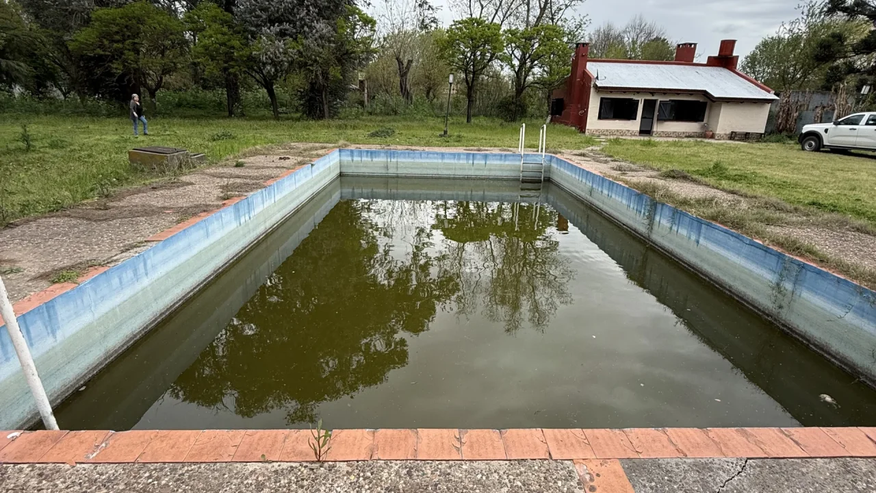 Casa Quinta en Venta Quenard y Rio de La Plata