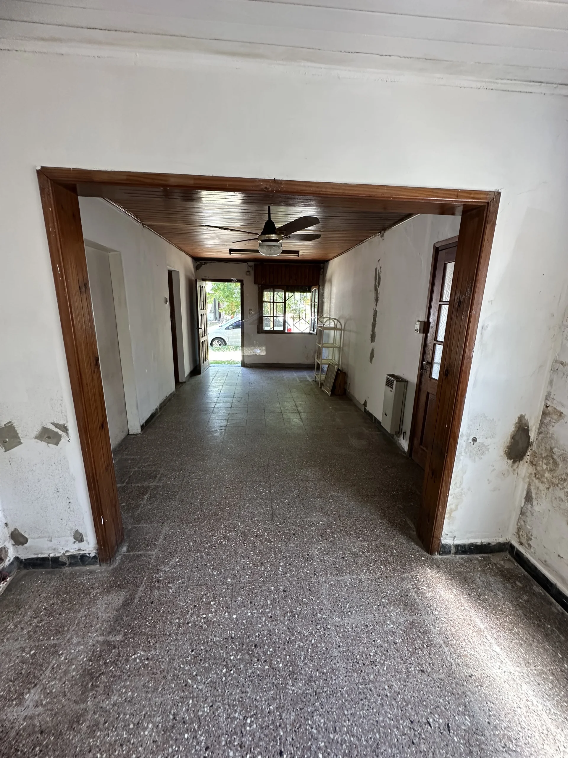 Casa Quiroga al 600 e/ Urquiza y Moreno