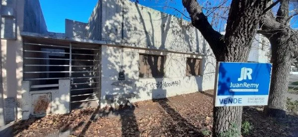 CASA EN VENTA EN BALCARCE ENTRE DEL BUSTO Y 12 DE OCTUBRE
