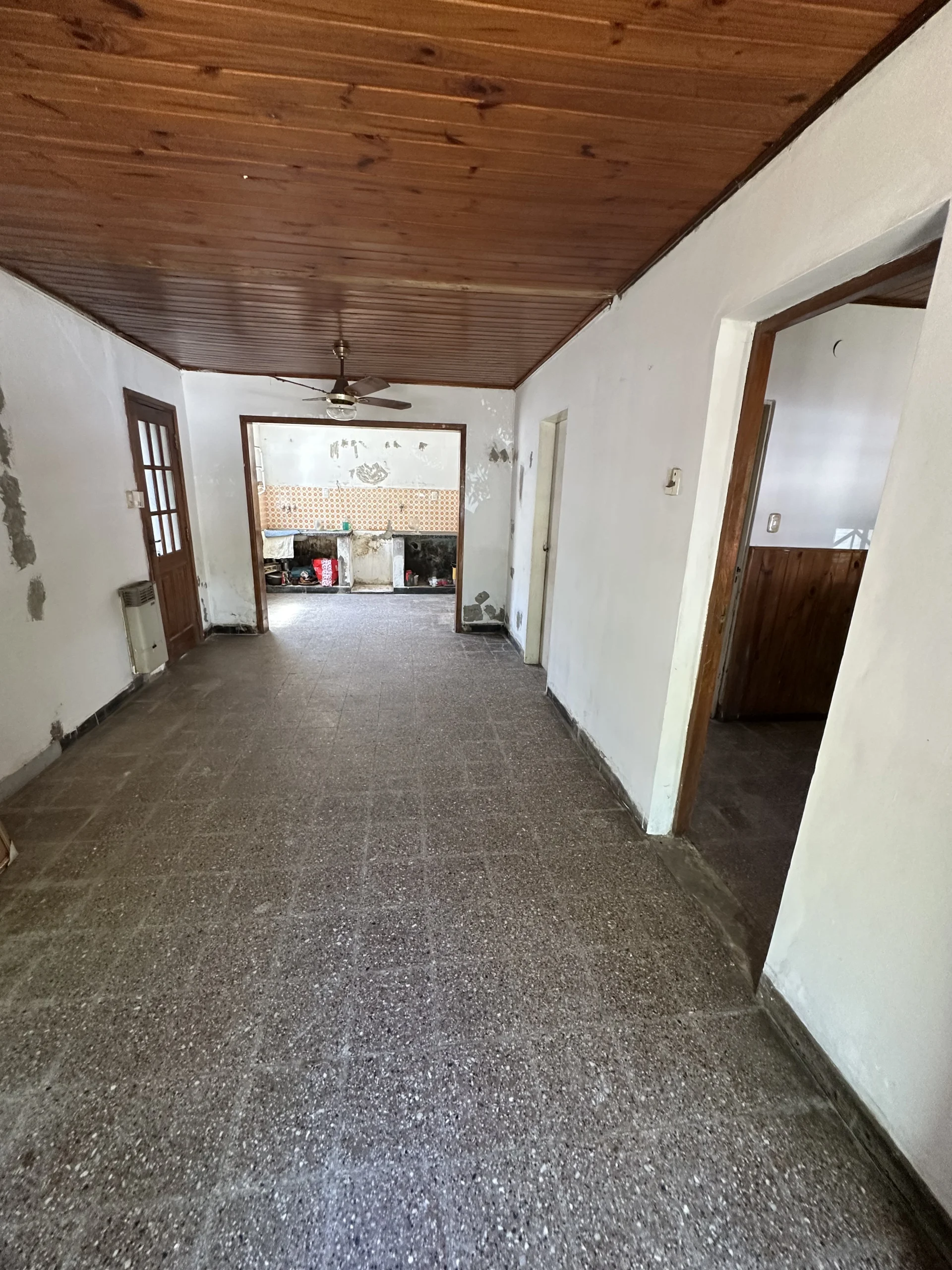 Casa Quiroga al 600 e/ Urquiza y Moreno