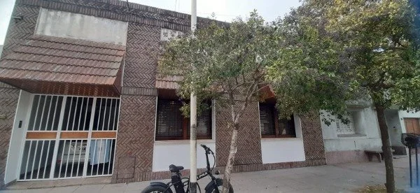 CASA EN BELGRANO AL 1600