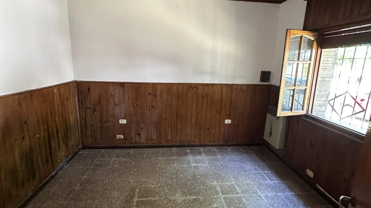 Casa Quiroga al 600 e/ Urquiza y Moreno