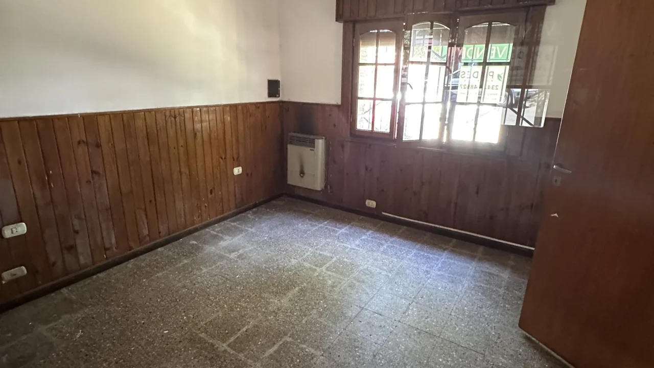Casa Quiroga al 600 e/ Urquiza y Moreno
