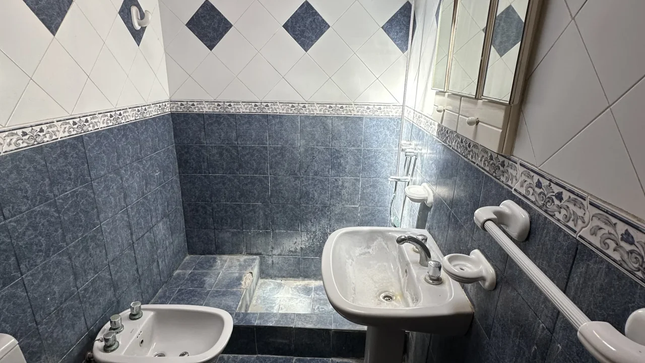 Casa Quiroga al 600 e/ Urquiza y Moreno