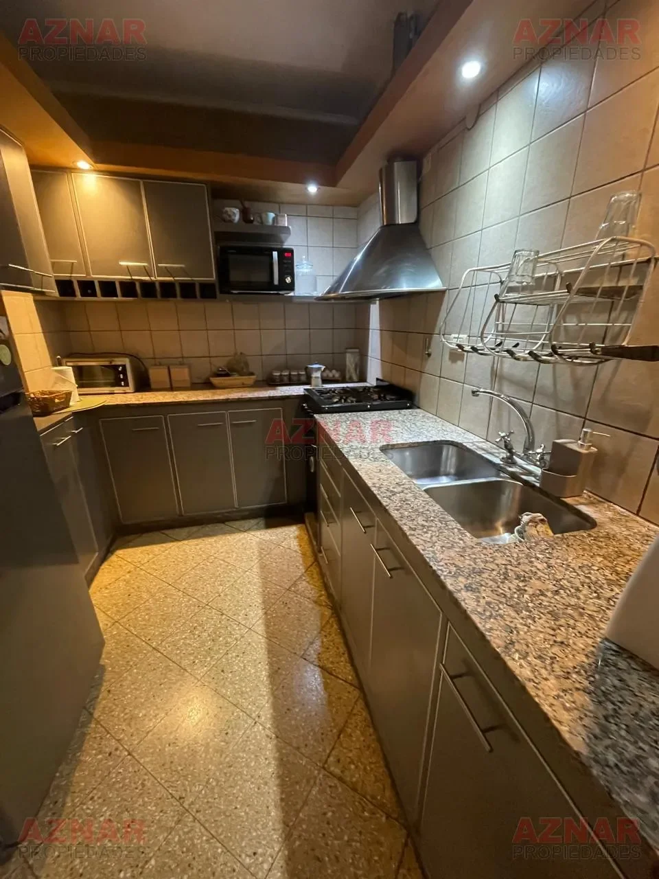 Casa en venta en Suarez N° 172 e/ Pellegrini y Belgrano