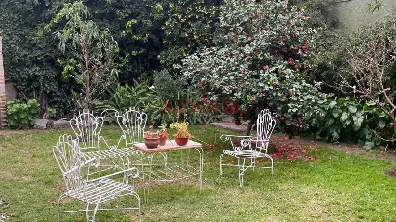 Casa en venta en Suarez N° 172 e/ Pellegrini y Belgrano