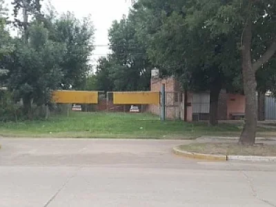 TERRENO 10 X 40