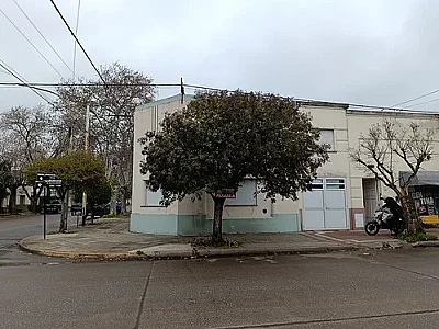 LOCAL P/ CONSULTORIO U OFICINAS