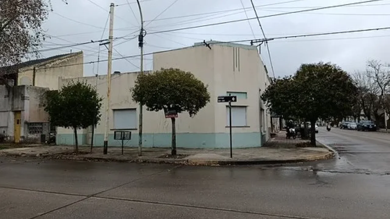 LOCAL P/ CONSULTORIO U OFICINAS