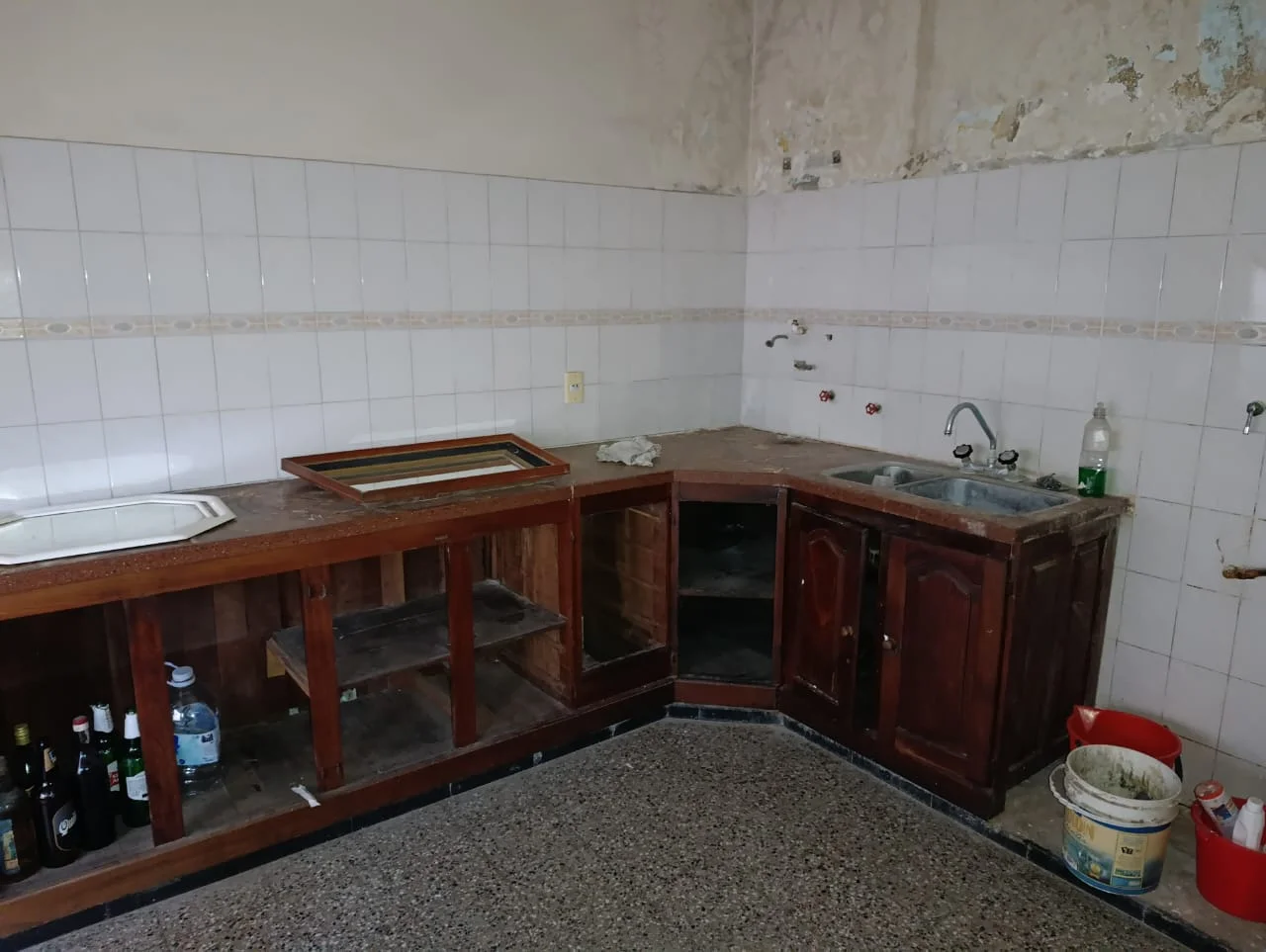 CASA INTERNA EXCELENTE UBICACION