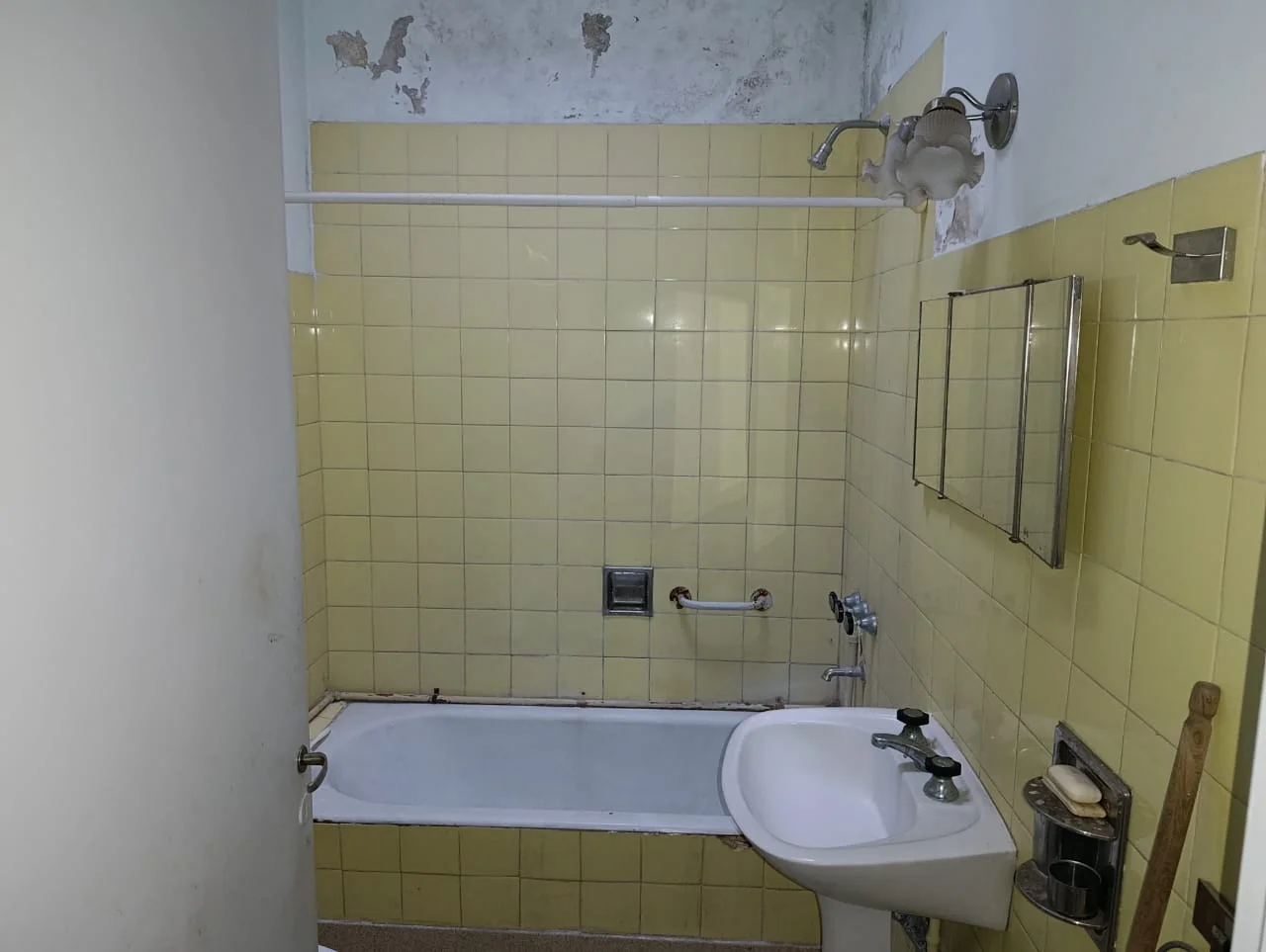 CASA INTERNA EXCELENTE UBICACION