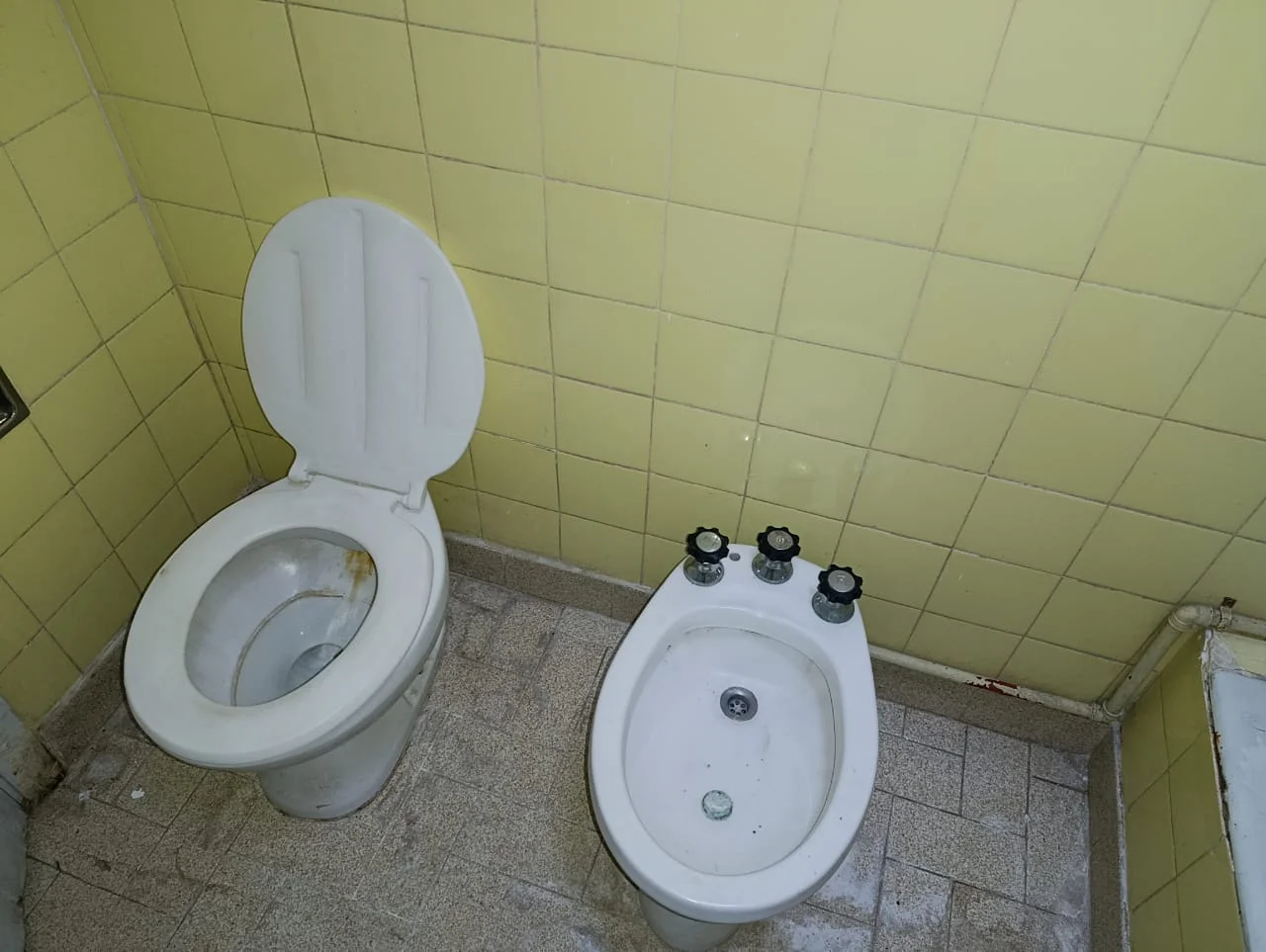 CASA INTERNA EXCELENTE UBICACION