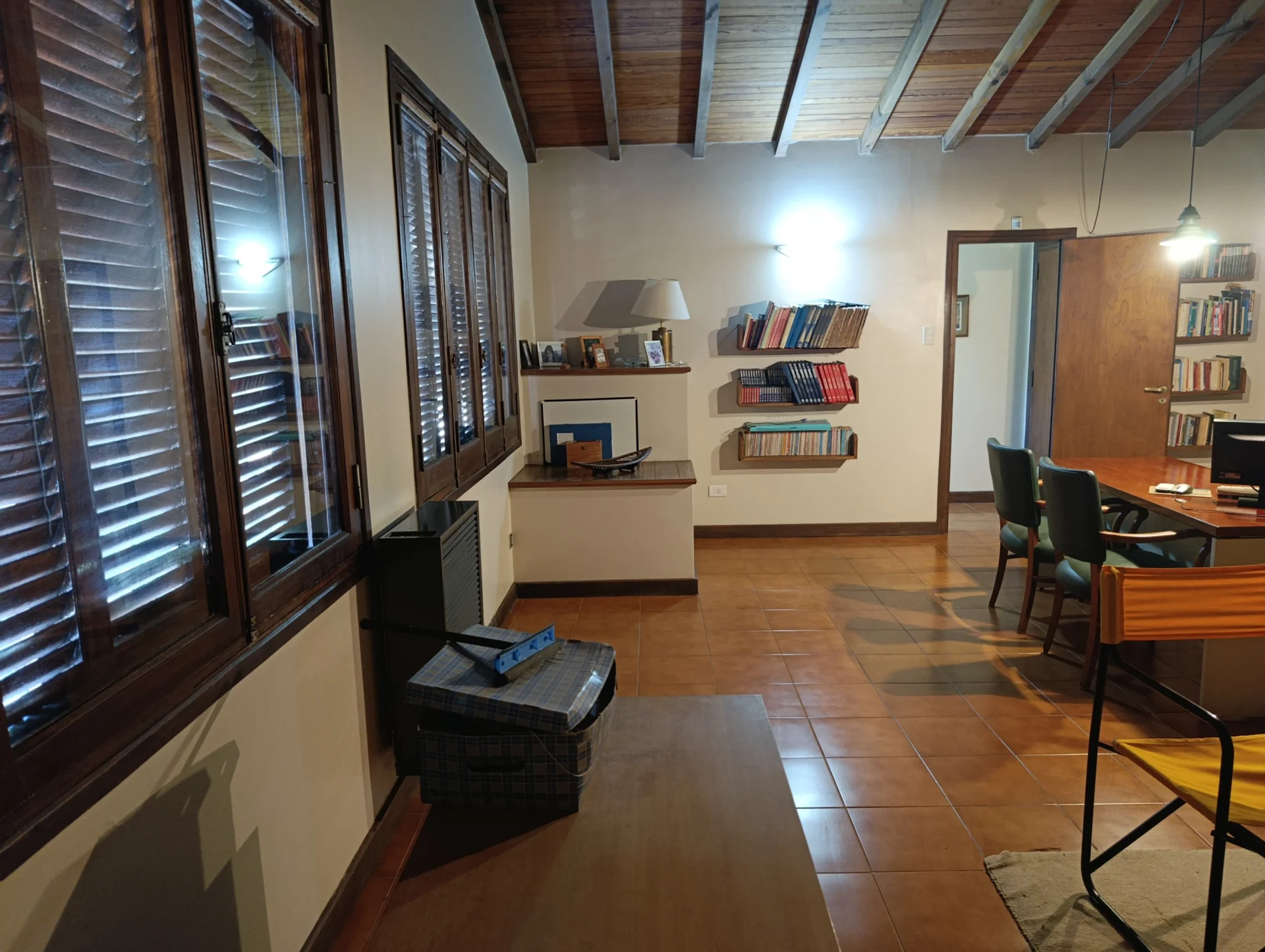 CHALET DE SOLIDA CONSTRUCCION EN IMPECABLE ESTADO